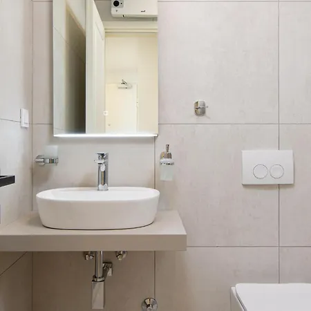 Apartman Cozy Apartment In Malinska With Kitchen *