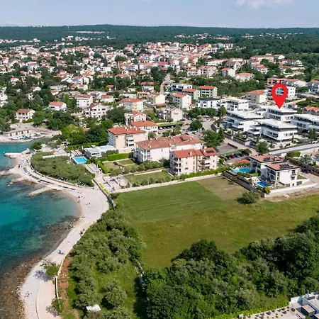 Amazing Apartment In Malinska With House Sea View