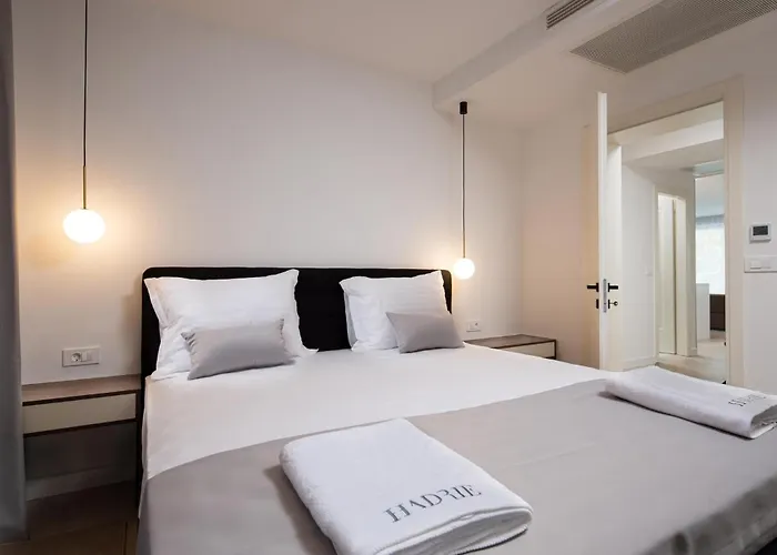 Cozy Apartment In Malinska With Kitchen 말린스카