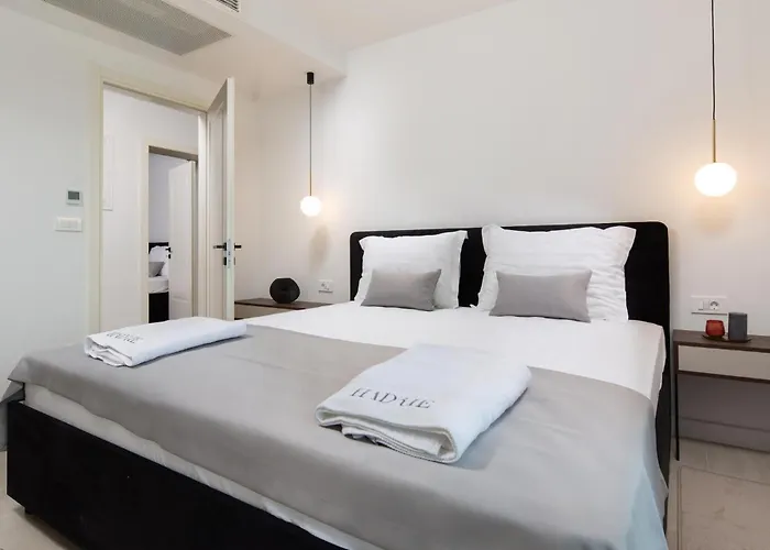 아파트 Cozy Apartment In Malinska With Kitchen 말린스카