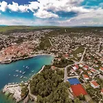 Amazing Apartment In Malinska With House Sea View